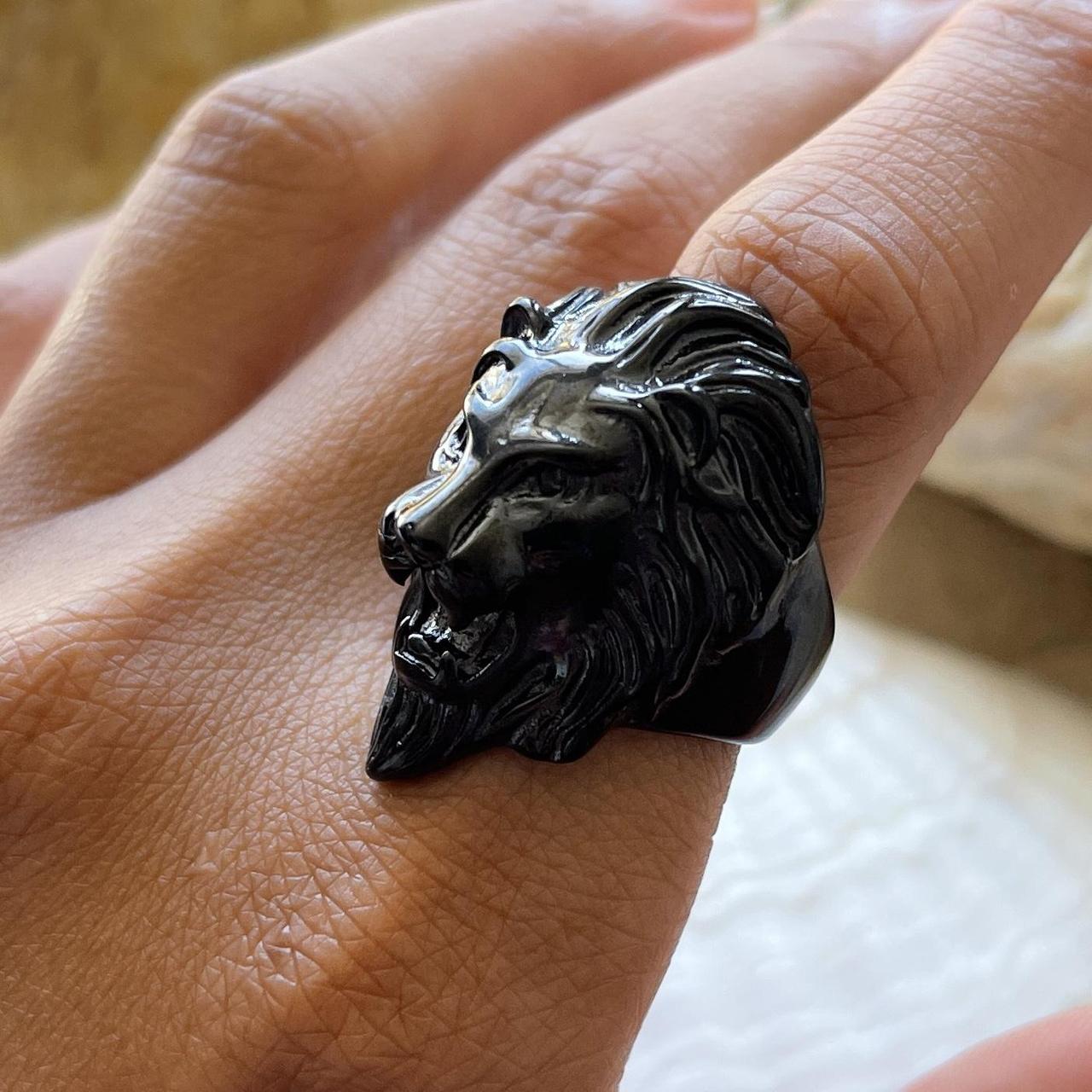 Black Lion Ring
