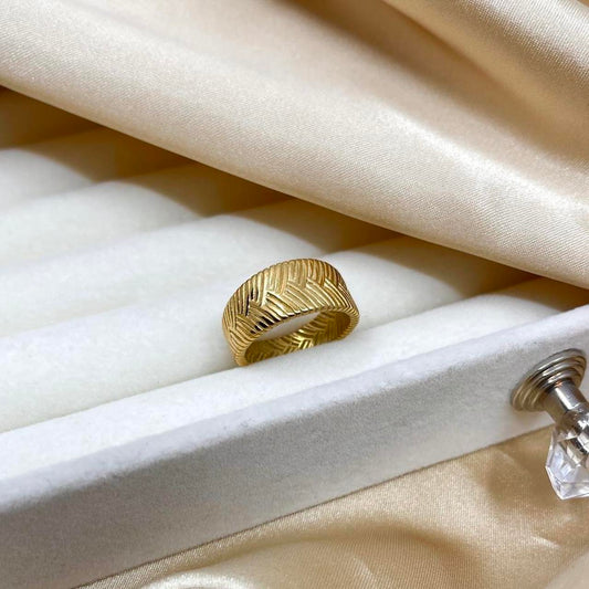 Sabrina Ring