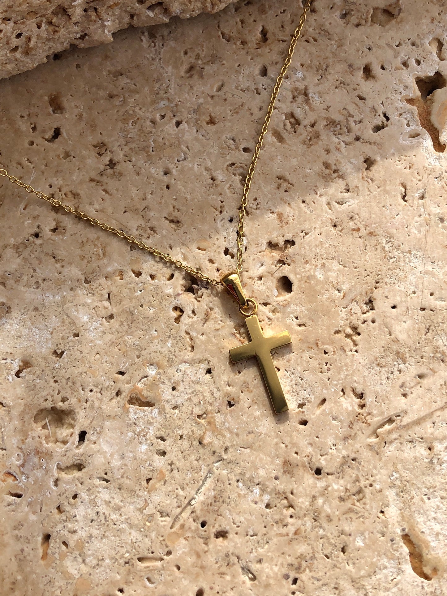 Cross Zircon Necklace | 18k Gold Plated